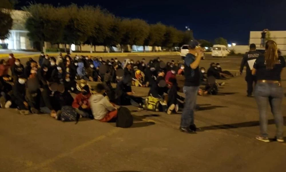 Μεξικό: Εκατοντάδες μετανάστες βρέθηκαν σε φορτηγά-ψυγεία